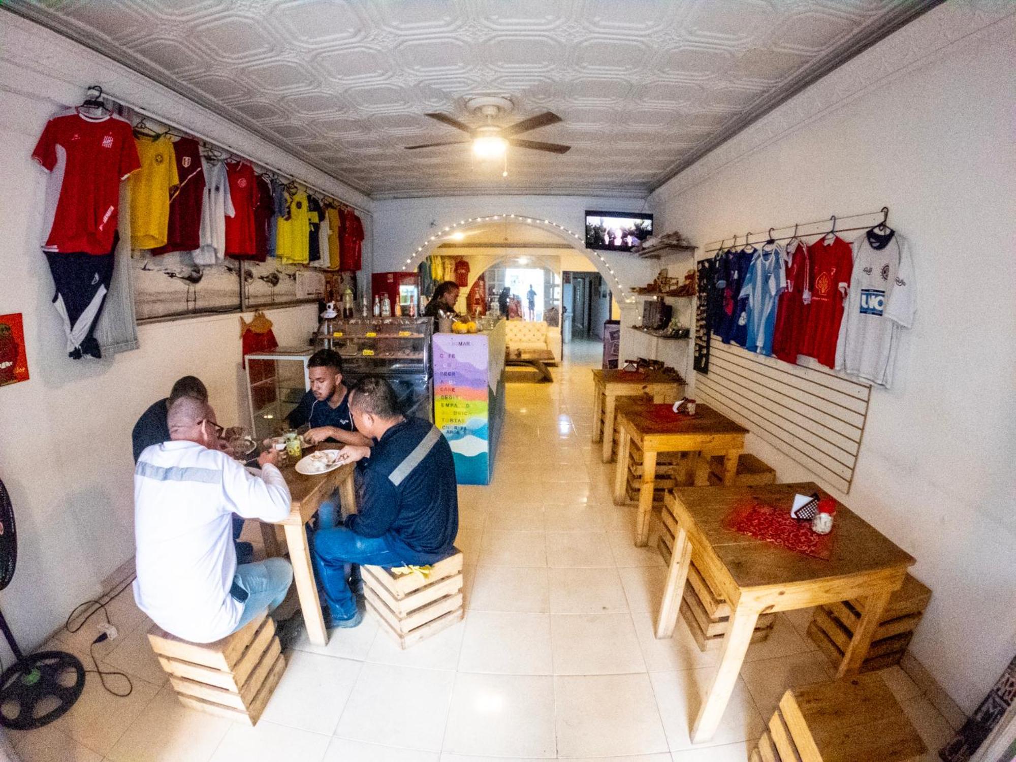 Nahimara Champeta Hostel Cartagena Exteriör bild